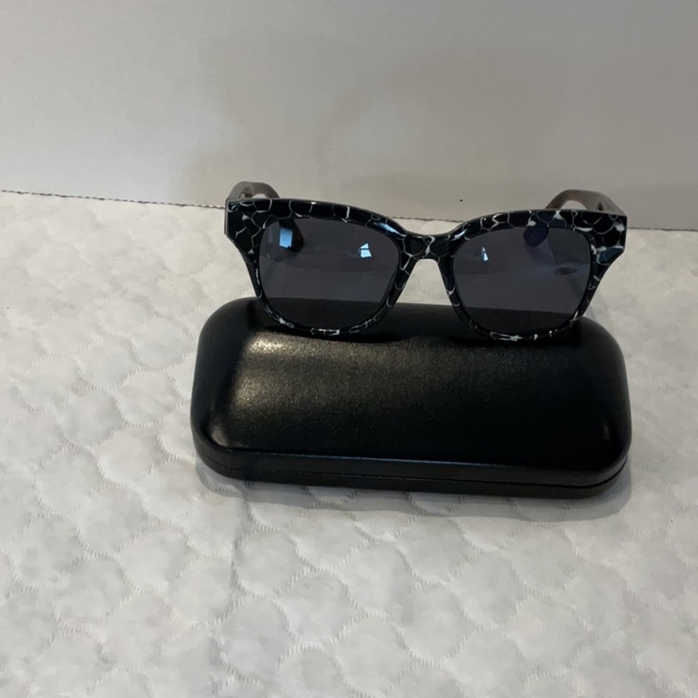 Alexander McQueen McQ Havana Black  White Lightning Print Sunglasses with Case